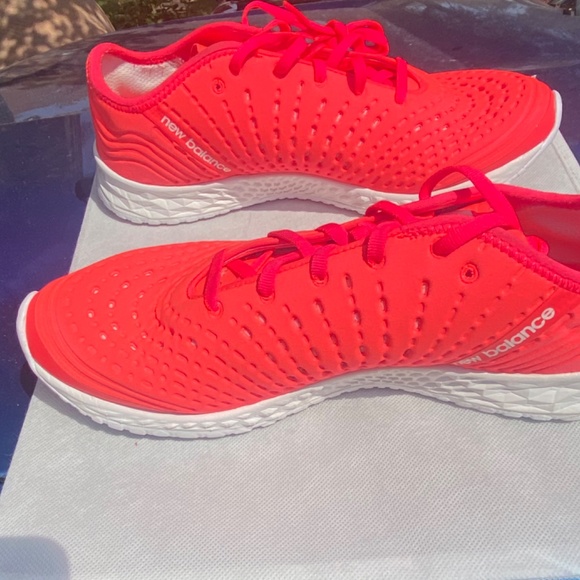 New Balance Fresh Foam Crush Sneakers - size 10.5 - Picture 2 of 11